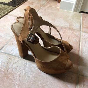 Suede camel color platform heels
